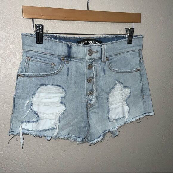 Express High Waisted Destroyed Denim Cutoff Shorts size 4 - Picture 4 of 7